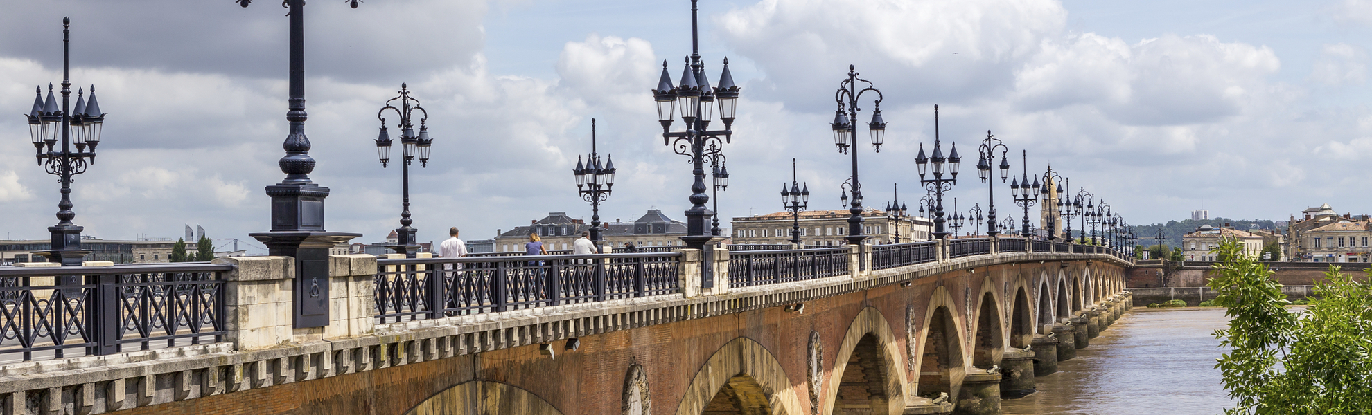 Brücke über die Garonne in Bordeaux, Frankreich