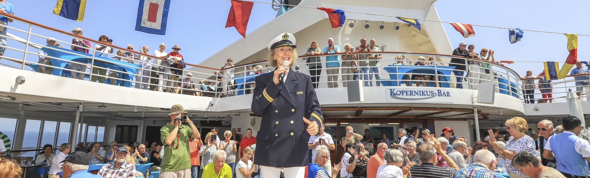 Frühschoppen auf MS Artania