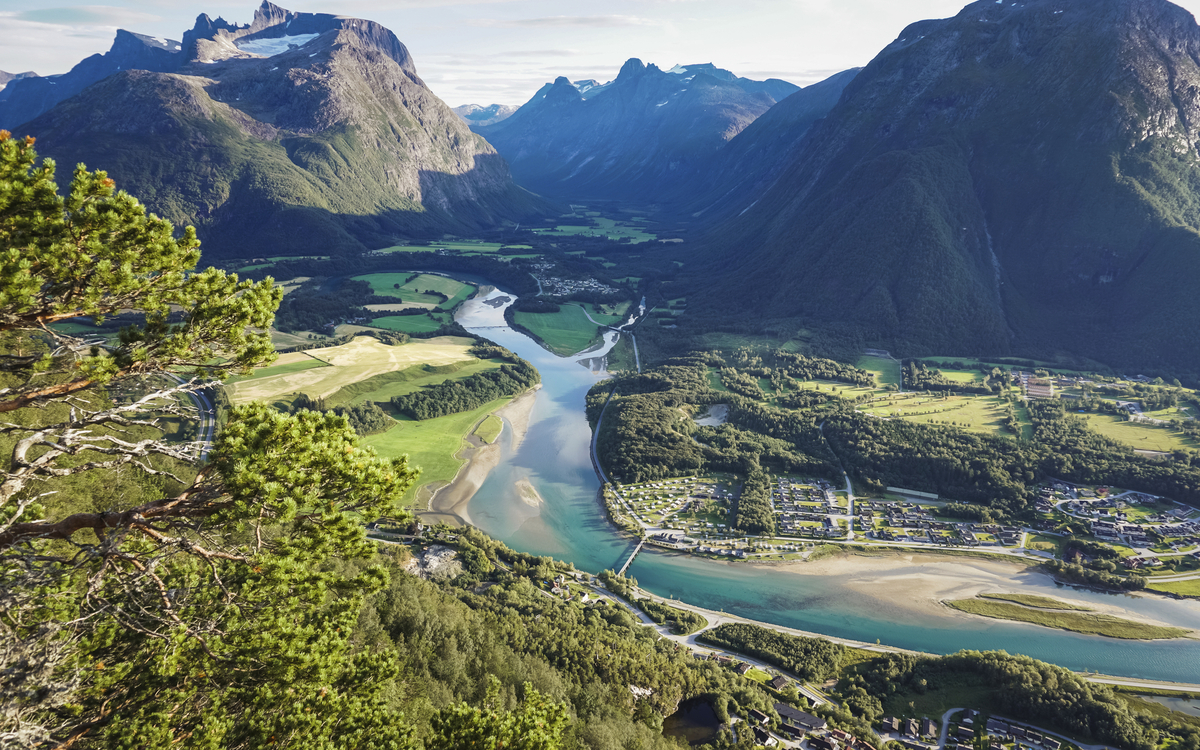 Andalsnes