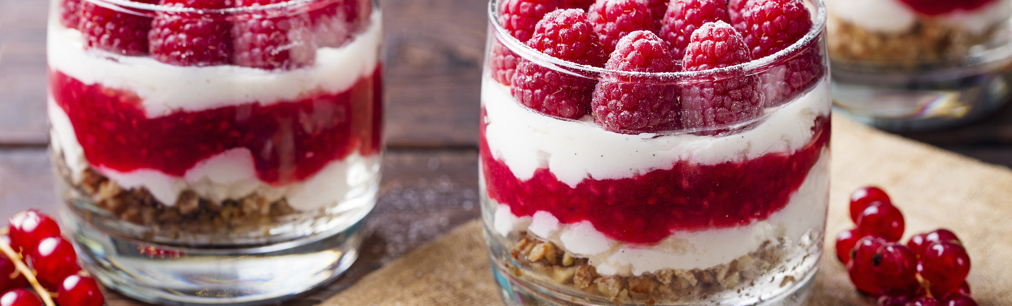 Dessert mit Himbeeren