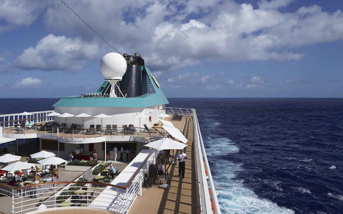 MS Amera, Sonnendeck