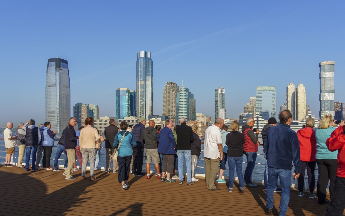 MS Amera vor New York