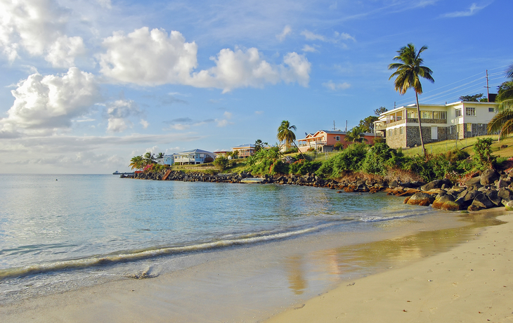 Grand Anse Strand in St. Georges an der Südküste von Grenada, Karibik