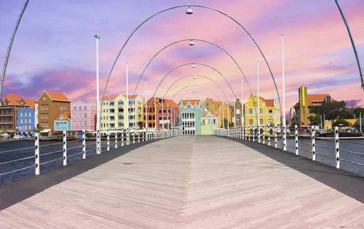 Willemstad, Pontonbrücke