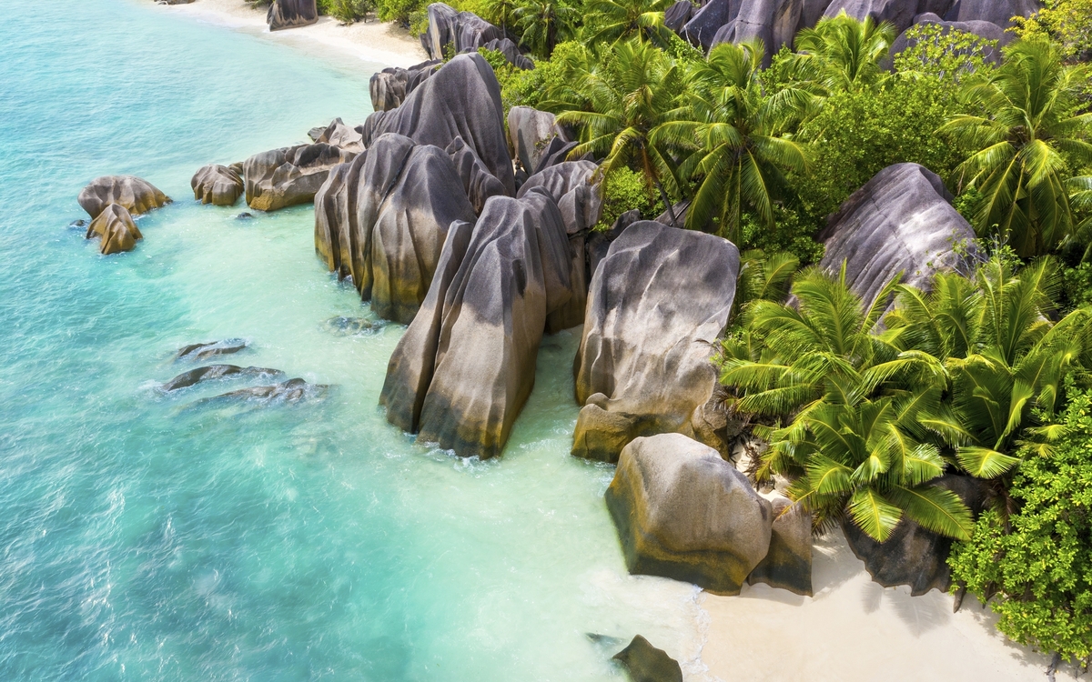 La Digue, Felsen