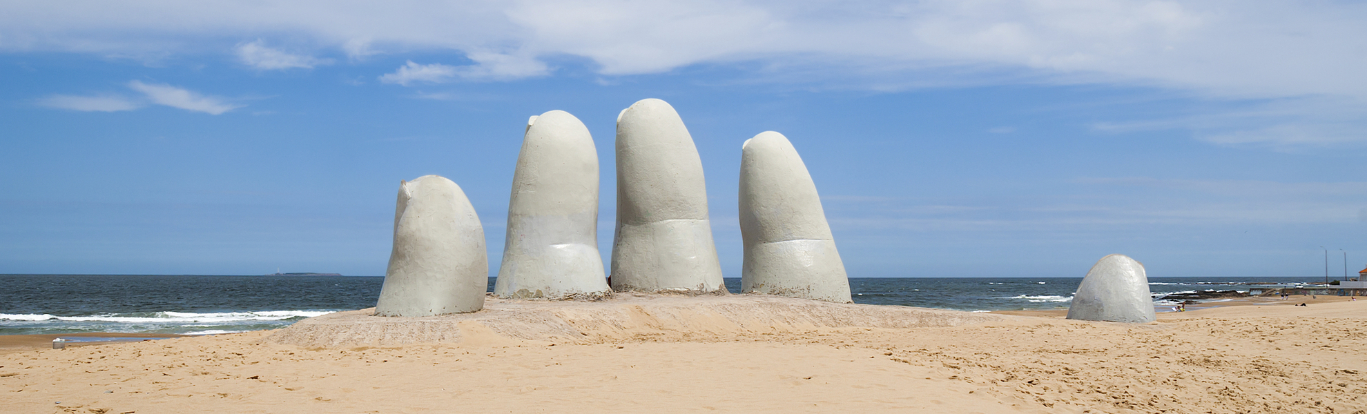 Hand Skulptur in Punta del Este, Uruguay