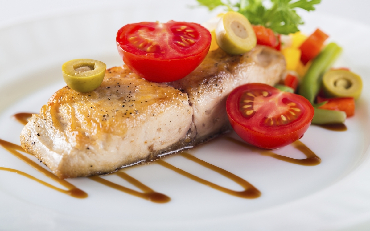 Kulinarischer Leckerbissen, MS Amadea