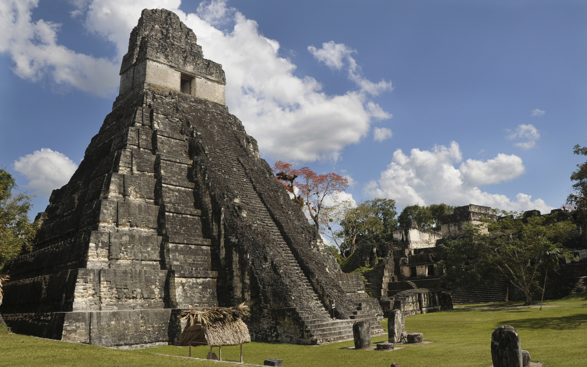 Ruine in der Maya Stadt Tikal, Guatemala