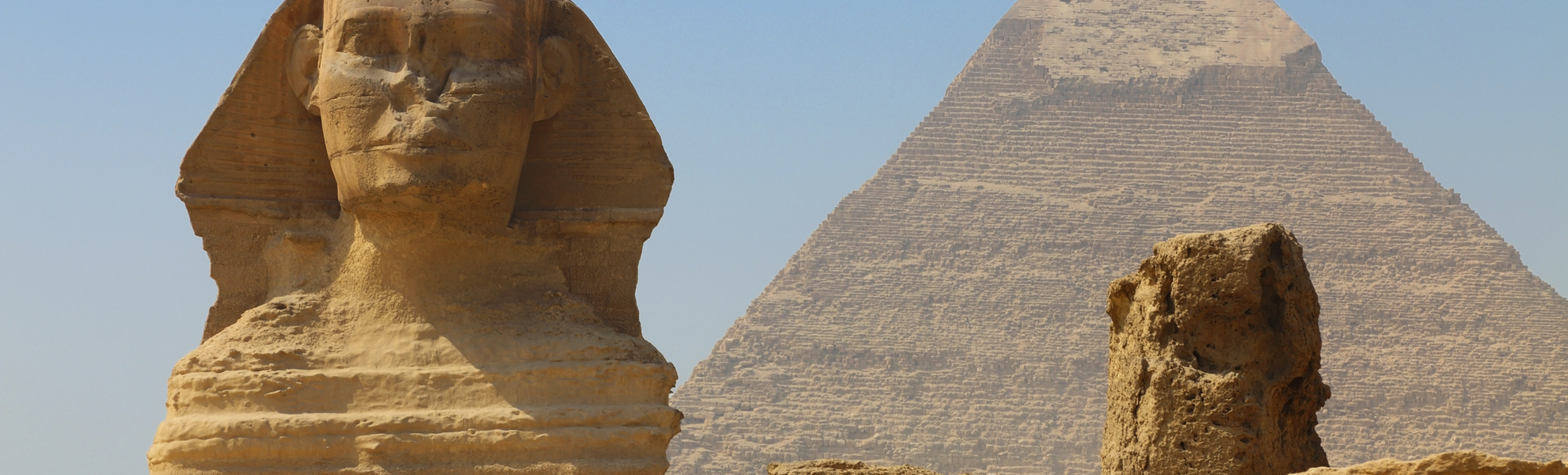 Sphinx vor den Pyramiden von Gizeh, Ägypten