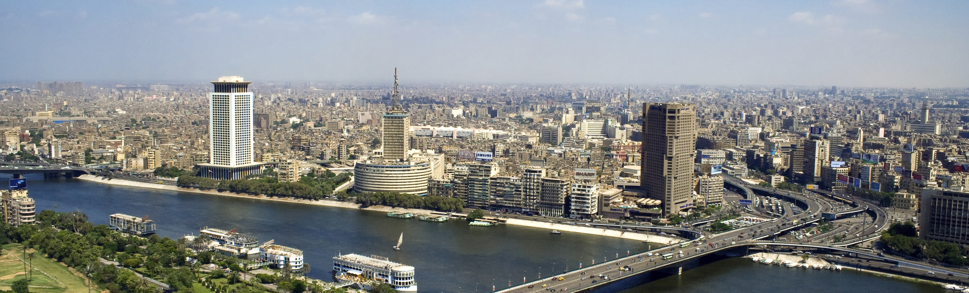 Luftansicht über Kairo und den Nil in Ägypten