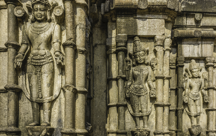 Stein-Statuen vom Kamakhya-Tempel, Guwahati, Indien