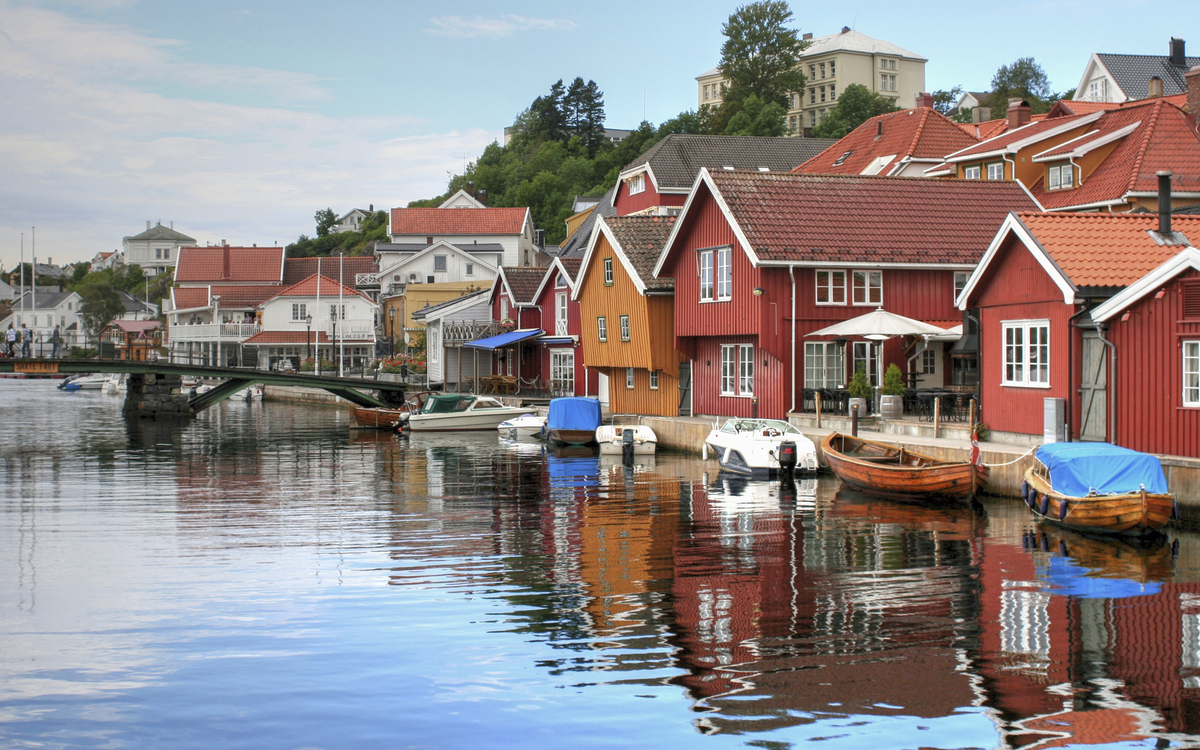 Typische Häuser in Kragerø, Norwegen