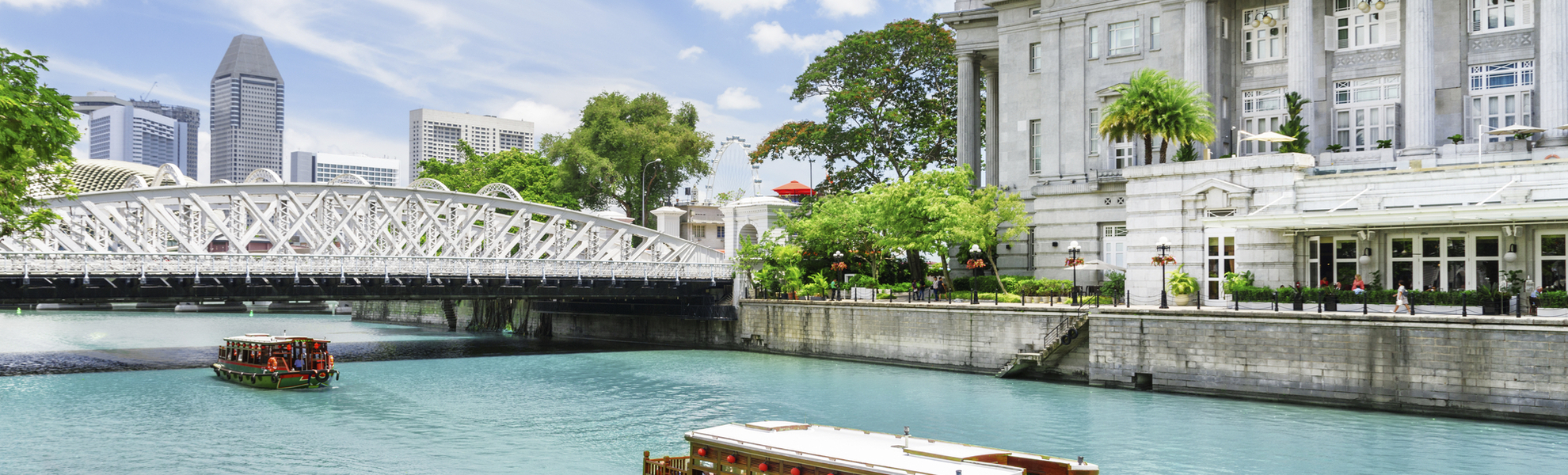 Boot im Gewaesser von Singapur