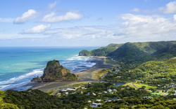 malerische Küste von Auckland, Neuseeland