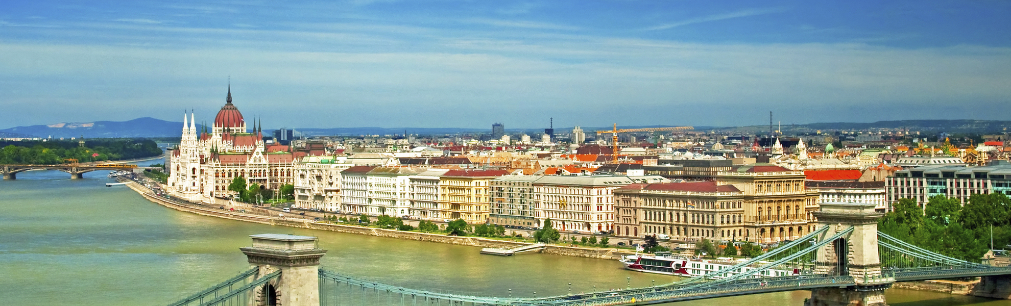 Kettenbrücke über der Donau in Budapest, Ungarn