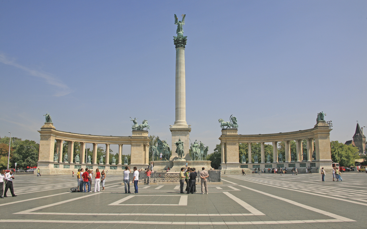 Millenniums- und Heldendenkmal auf dem Heldenplatz in Budapest, Ungarn