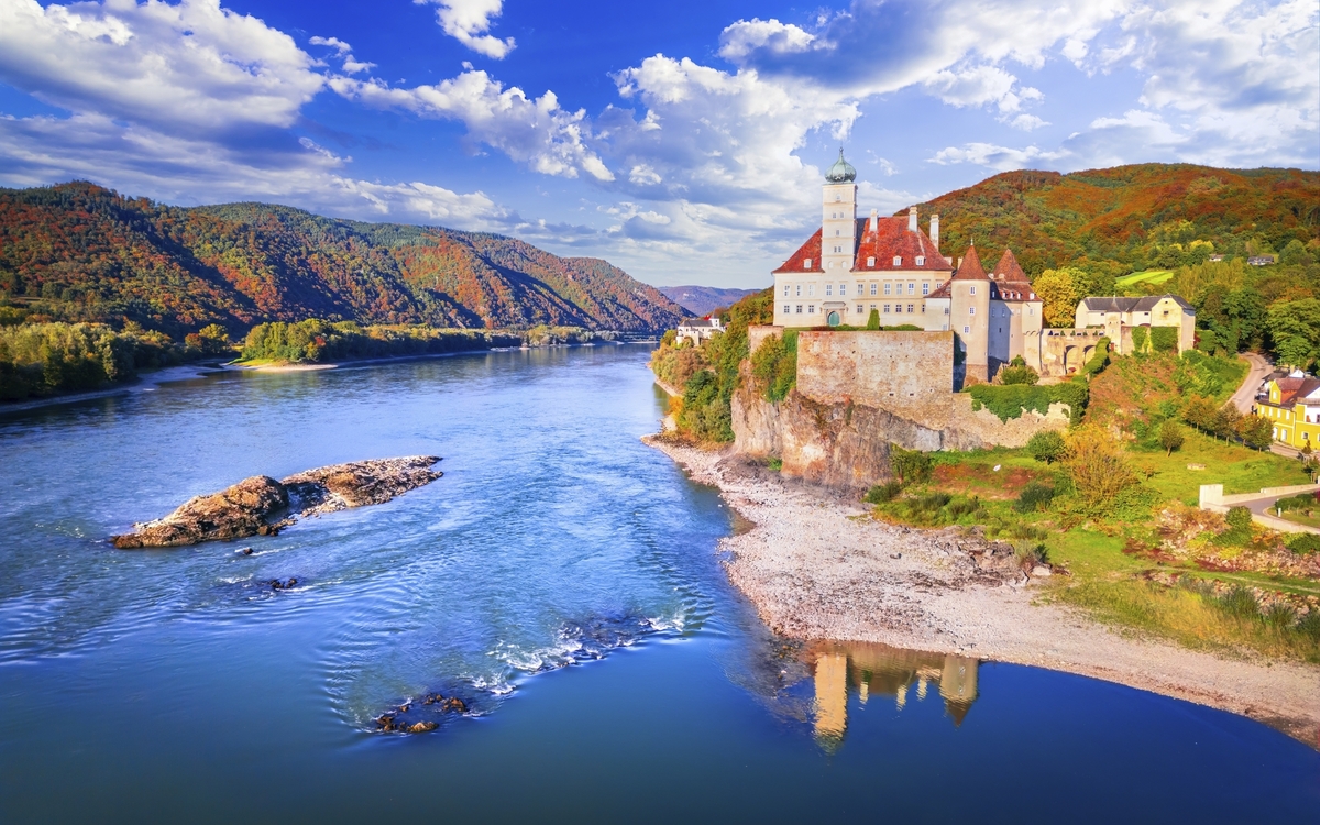 Schloss Schönbühel