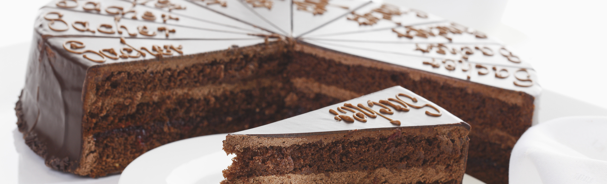 traditionelle österreichische Sachertorte