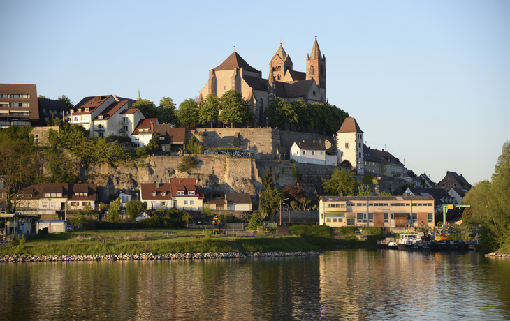 Skyline von Breisach am Rhein in Deutschland