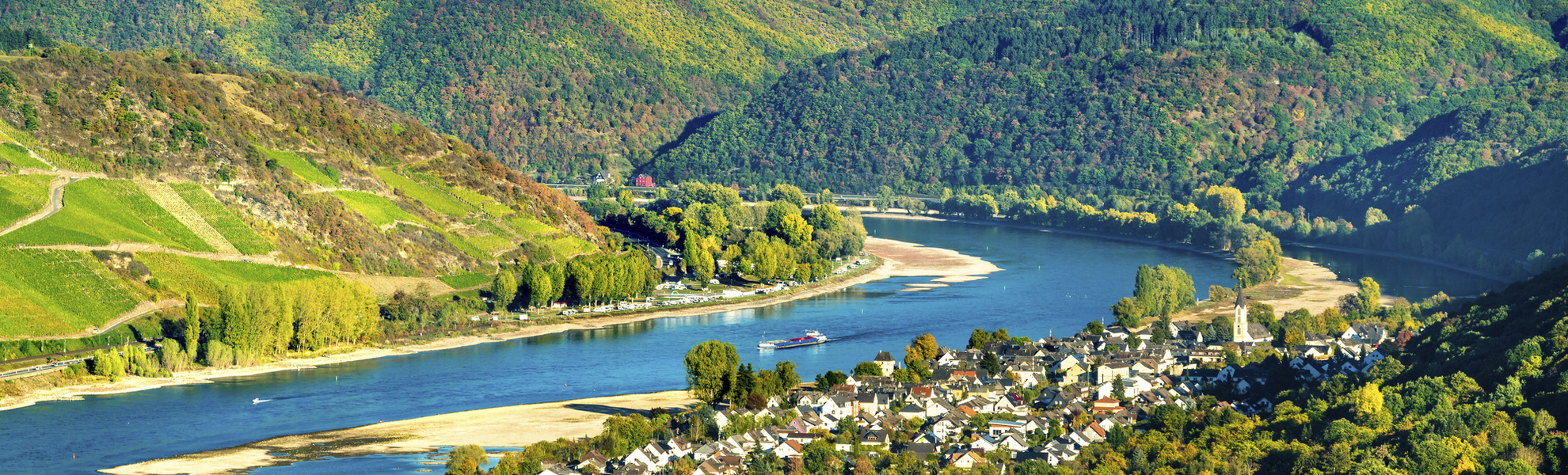 Rhein der durch Boppard fließt, Deutschland