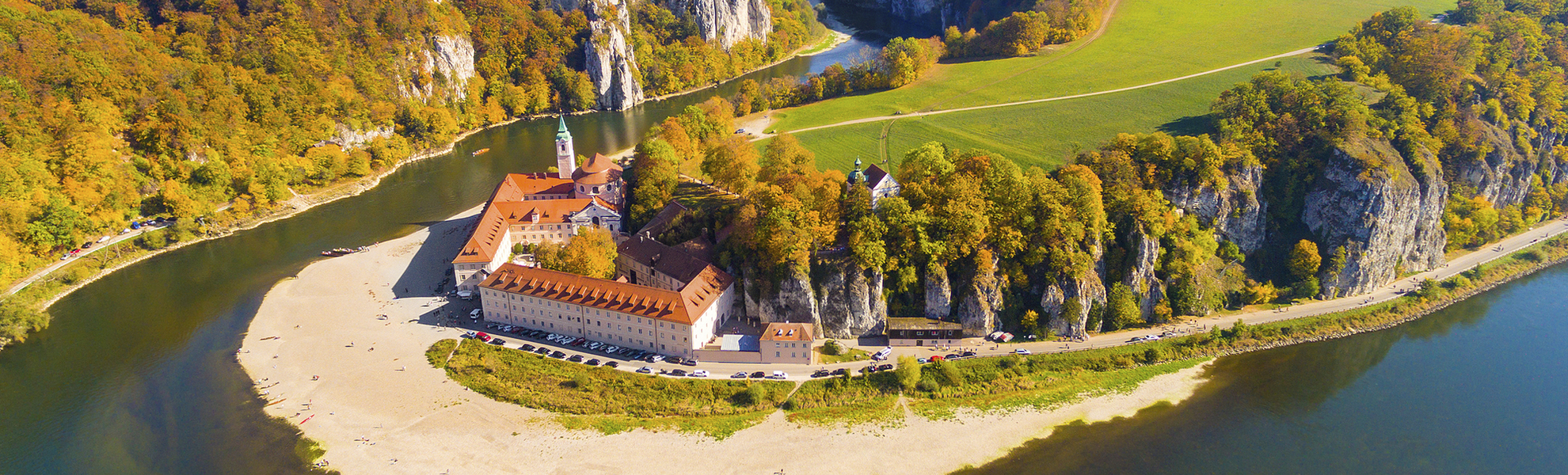 Luftansicht vom Kloster Weltenburg in Kelheim, Deutschland
