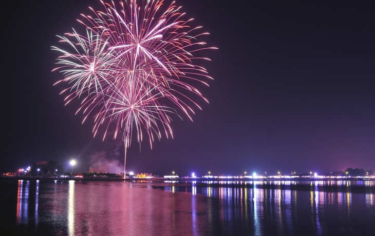 Feuerwerk bei 