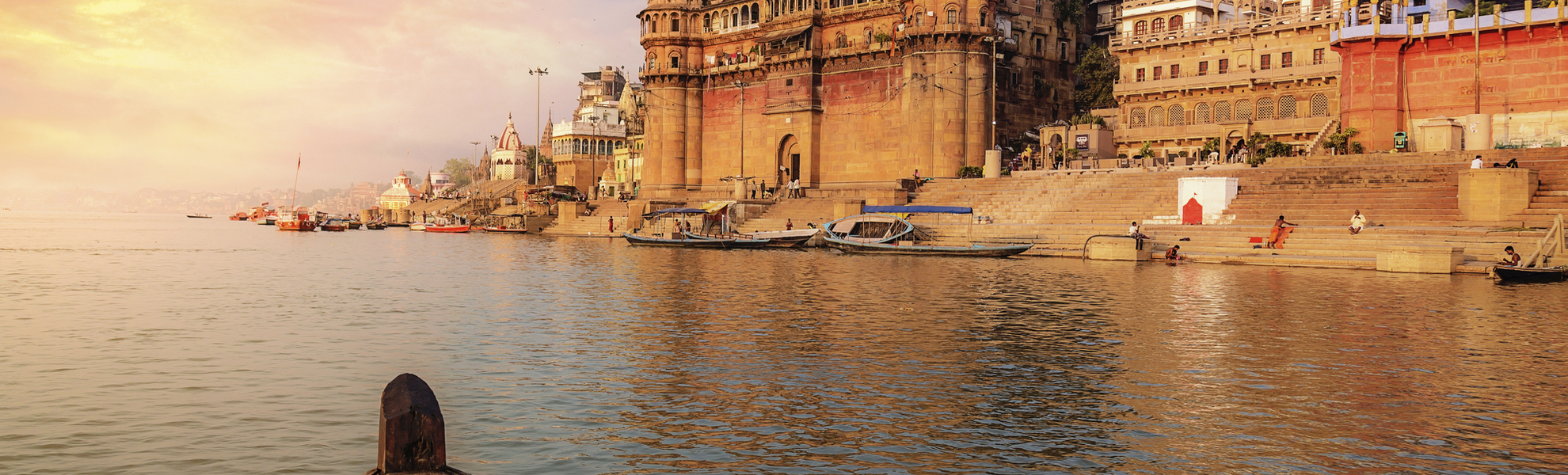 Fluss Ganges in Varanasi, Indien