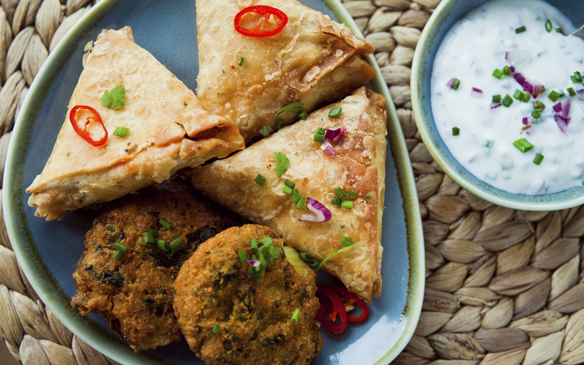 Samosa- traditionelles Gericht. Indien