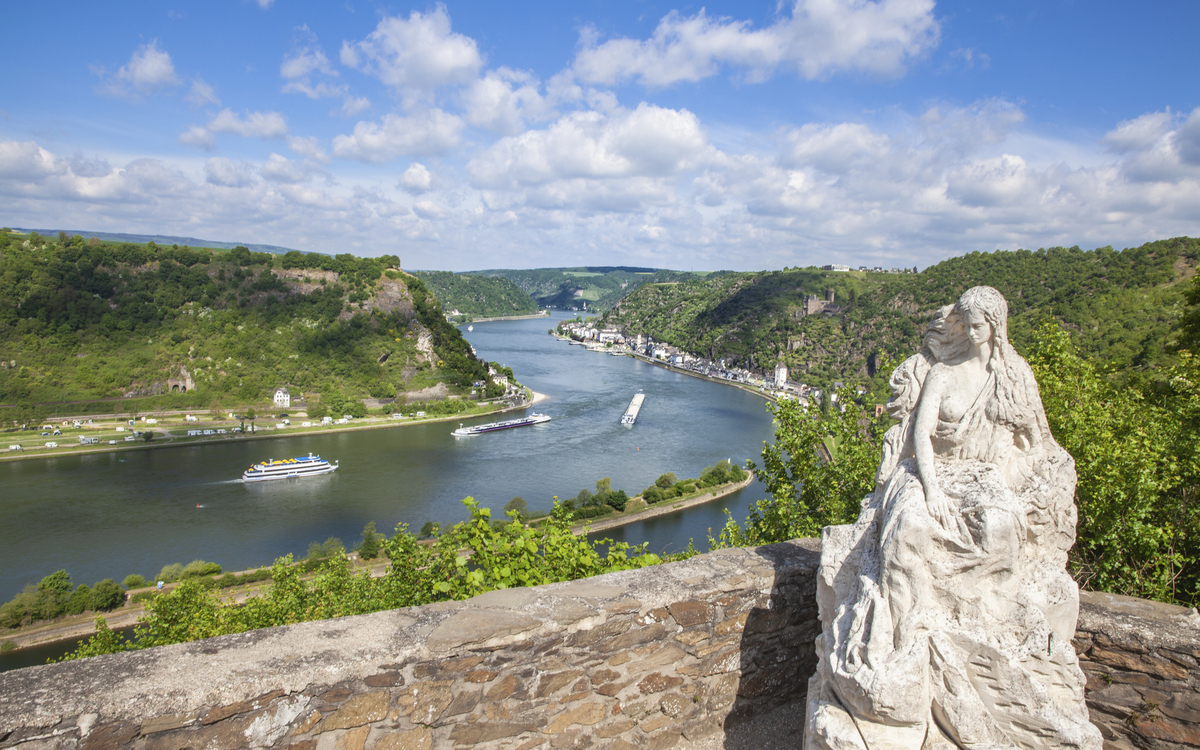 Loreley Statue in St. Goarshausen, Deutschland