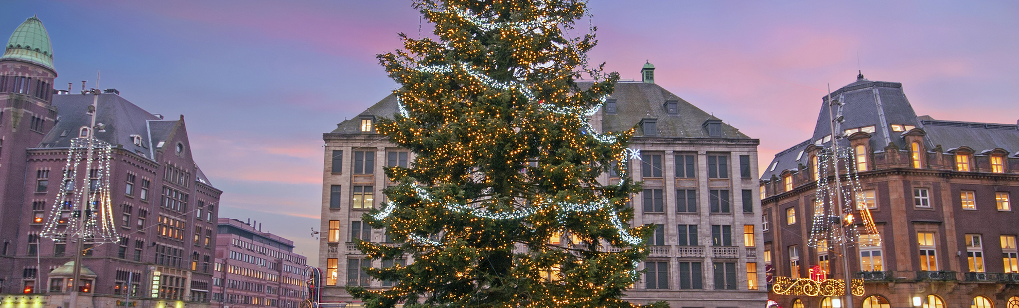 Weihnachtlicher Damplatz von Amsterdam, Niederlande
