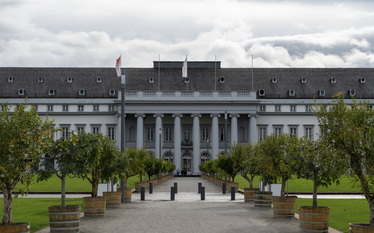 Koblenz, Kurfürstliches Schloß