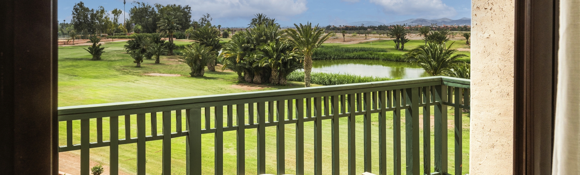 Beispiel Terrasse mit Blick zum Golfplatz