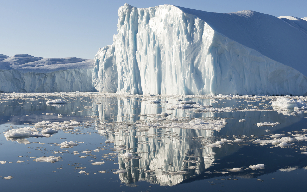 Eisberge in der Diskobucht in Grönland