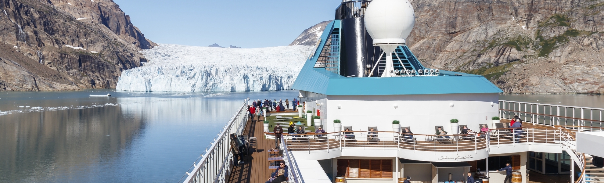 MS Amera im Prins Christian Sund