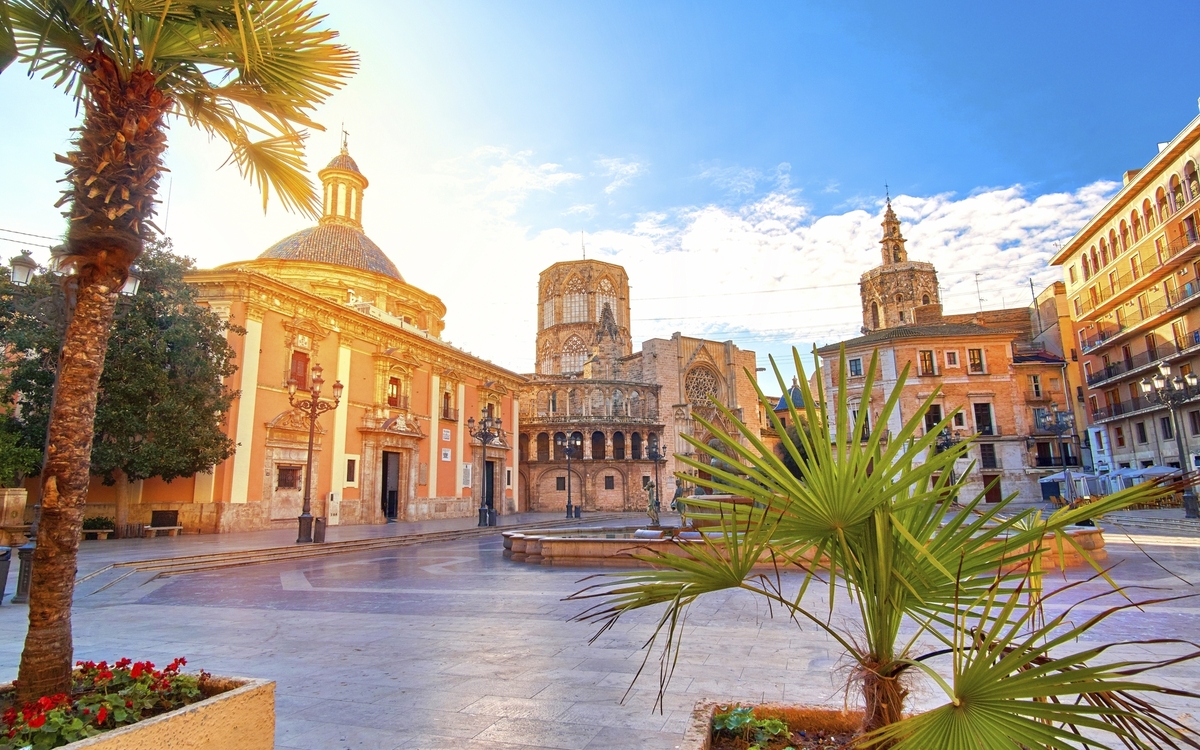 Plaza de la Virgen, Valencia, Spanien