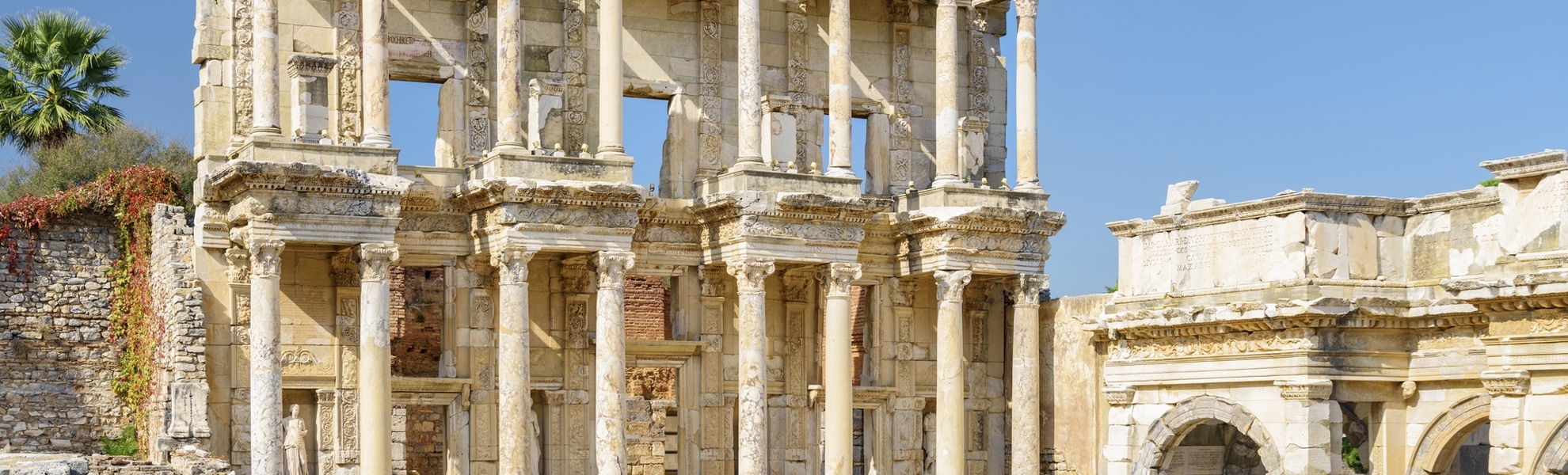 Kusadasi, Celsius Bibliothek