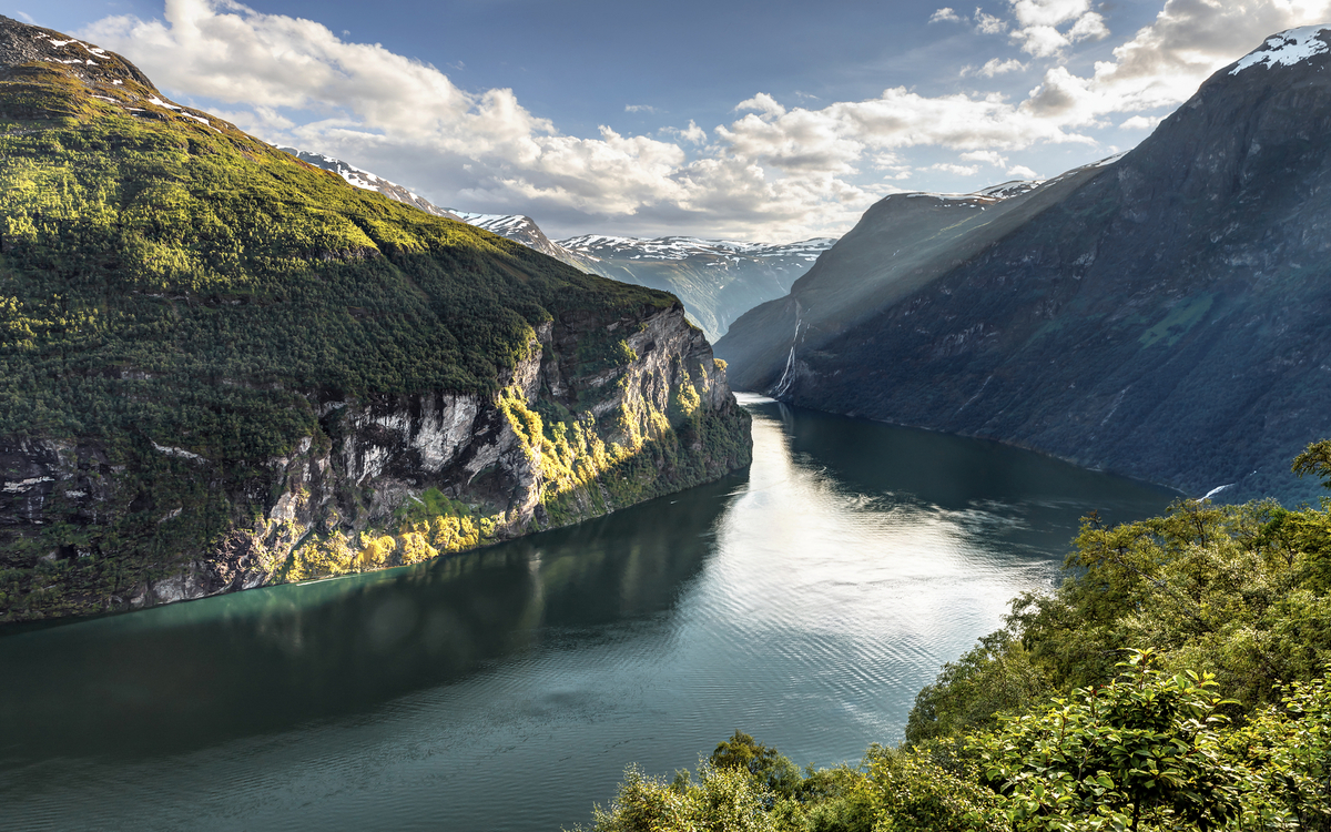 Der bekannte Geiranger Fjord in Norwegen