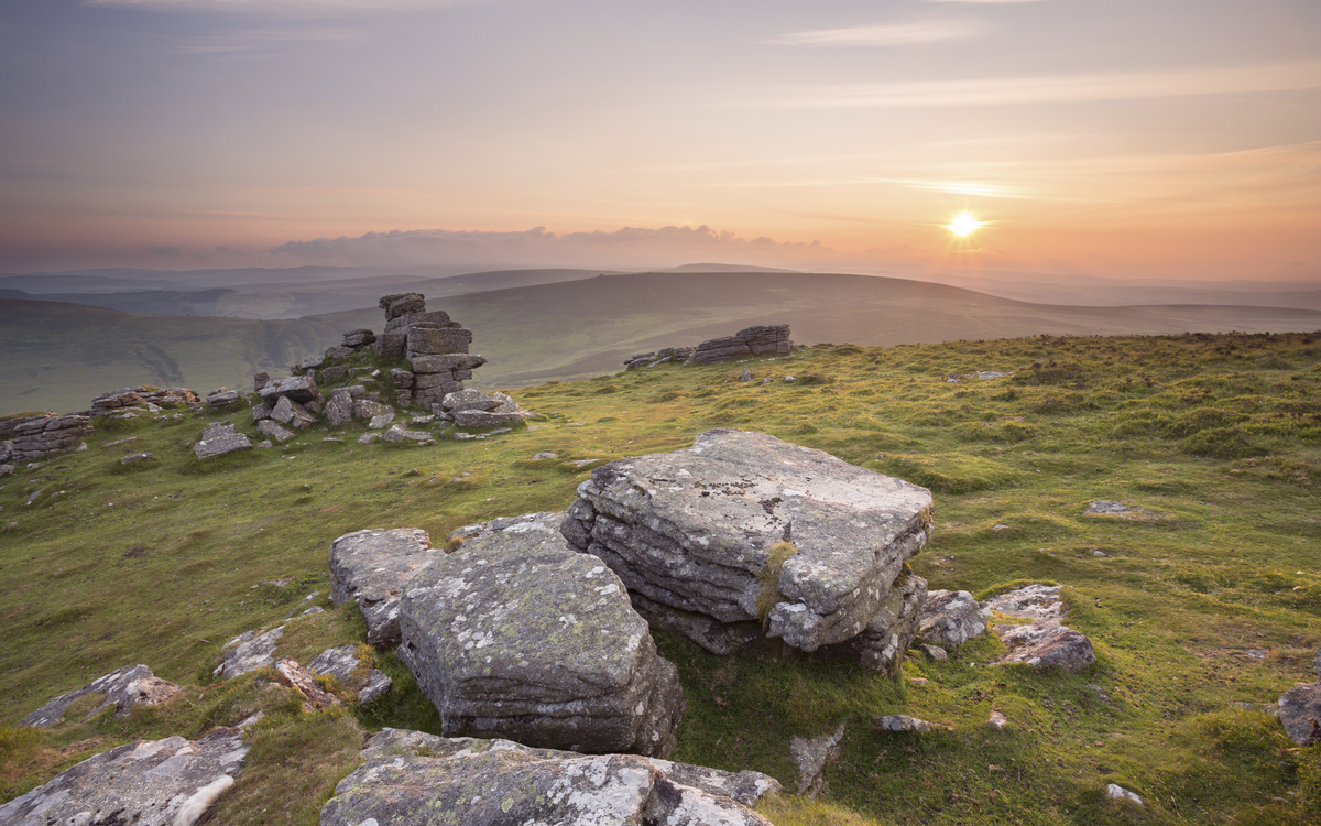 Sonnenuntergang am Nationalpark Dartmoor, England