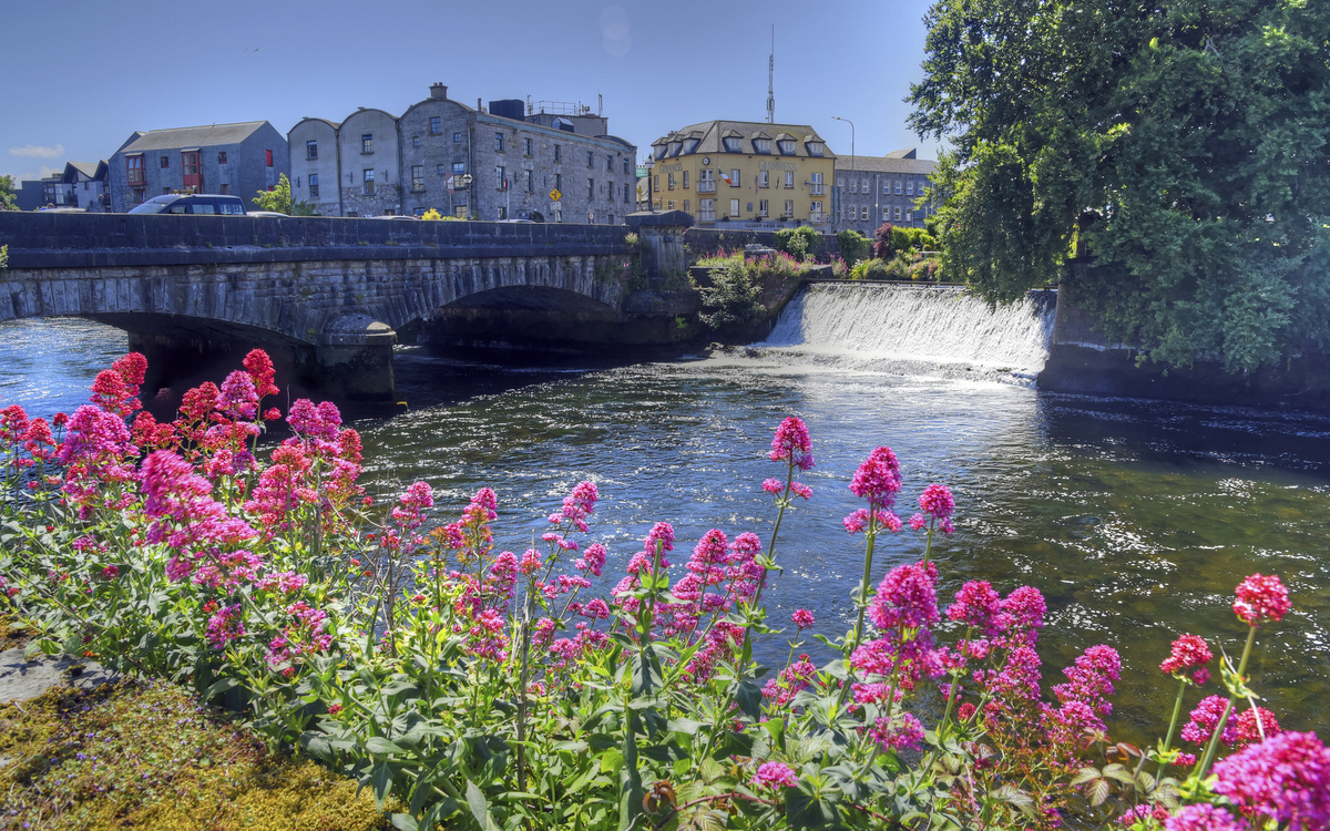 Fluss Corrib in Galyway, Italien