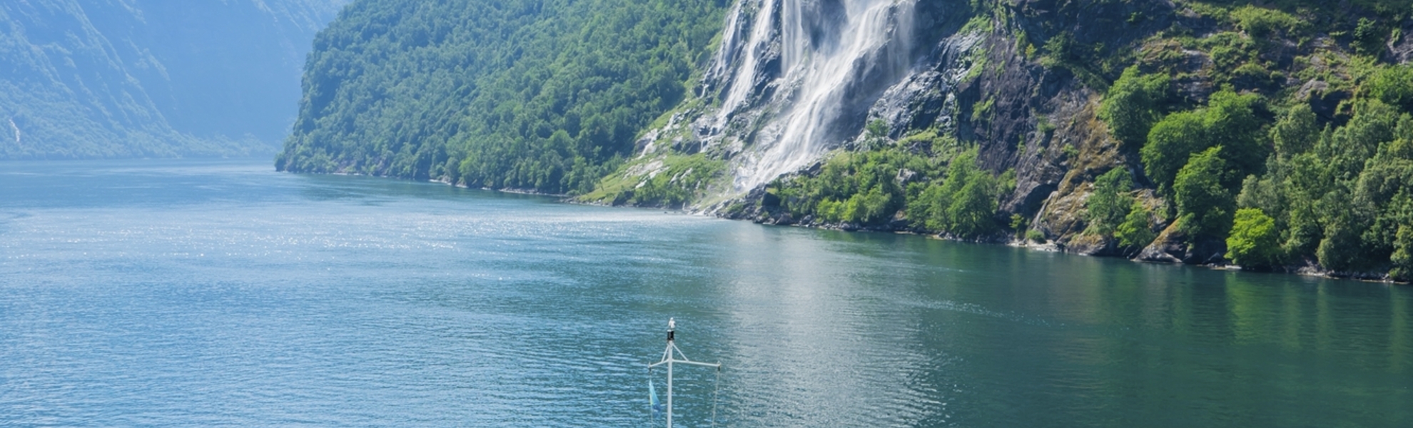 MS Artania im Geiranger Fjord