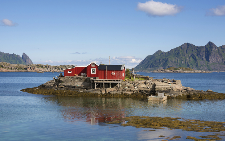 Traditionelles Haus auf Lofoten, Norwegen