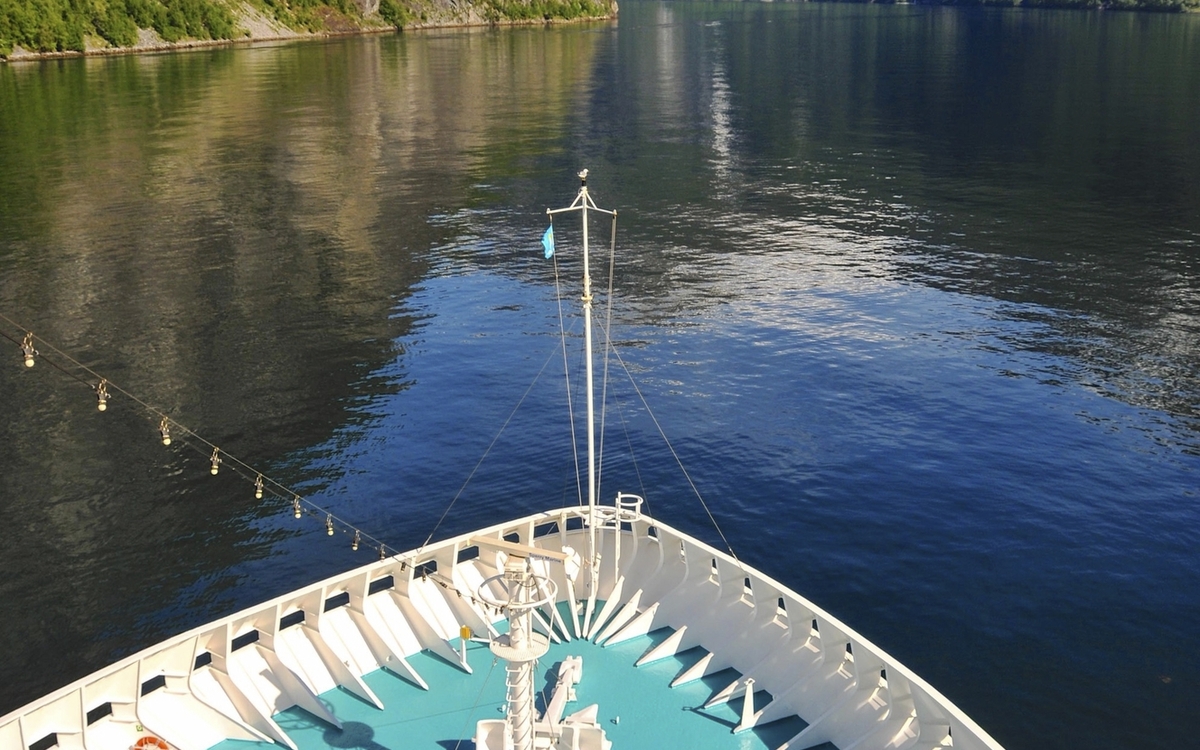MS Artania im Geirangerfjord