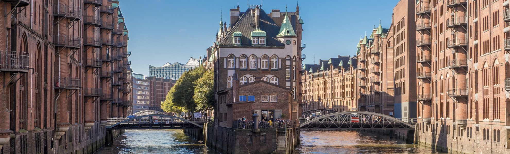 Kanal in der Speicherstadt Hamburg, Deutschland