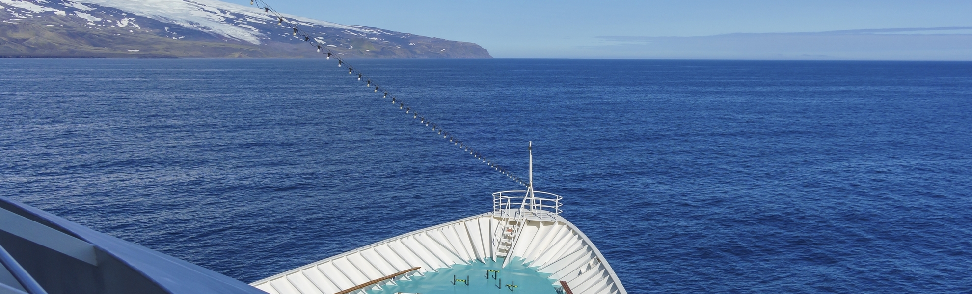 MS Amera vor Jan Mayen