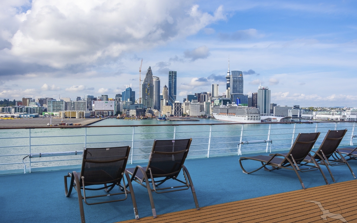 MS Amadea in Auckland