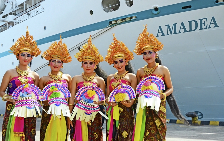 MS Amadea auf Bali