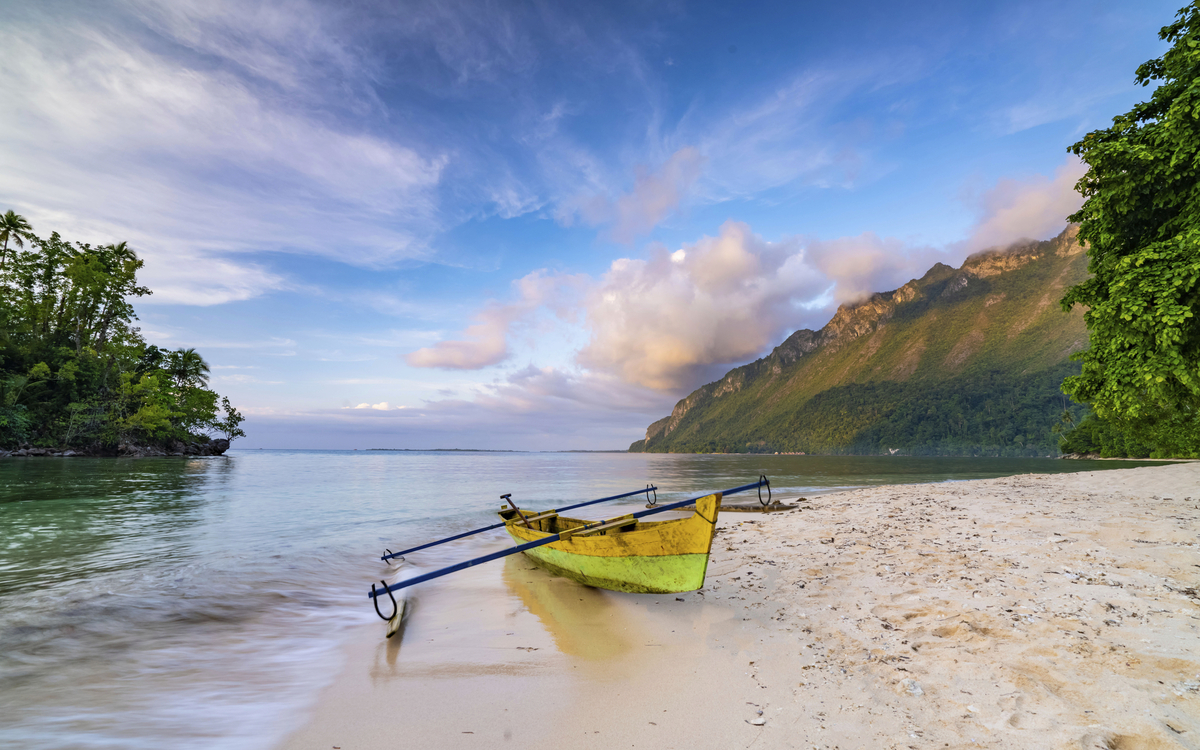 Strand in Ambon, Indonesien