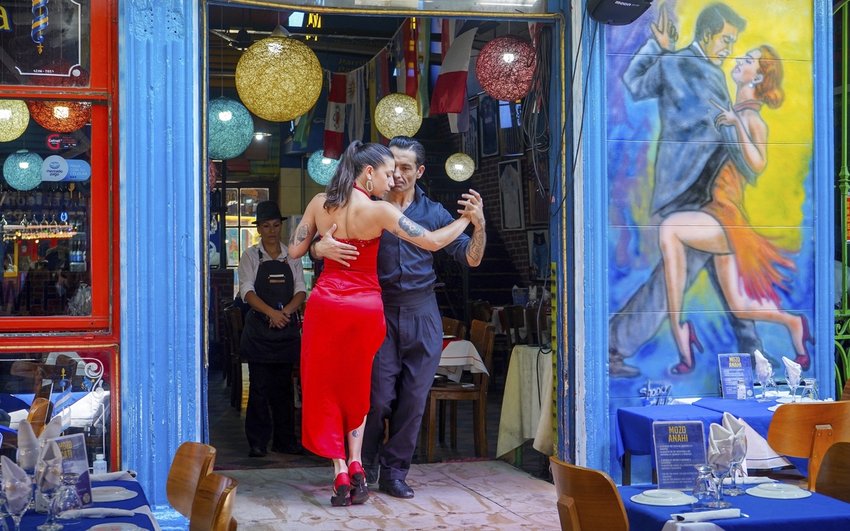 Buenos Aires, Tango Club