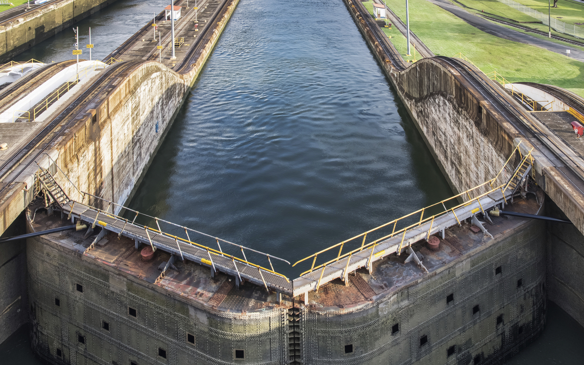 Kanal Schleuse in Panama