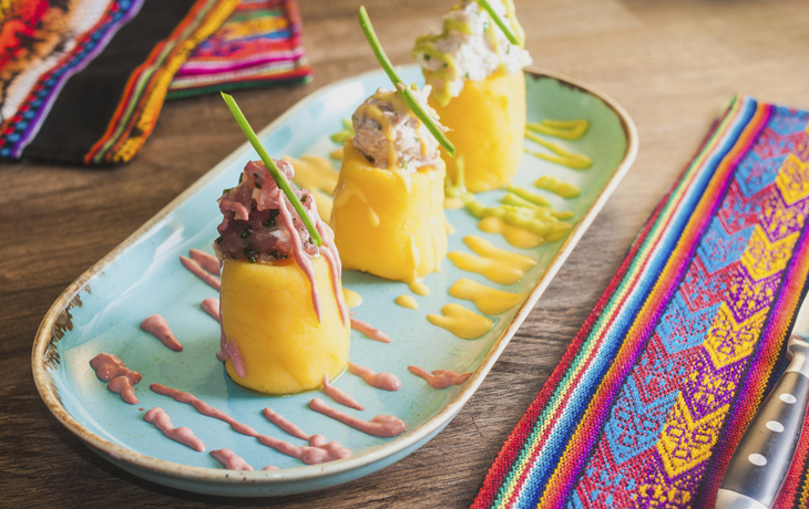 traditionelles Essen- Causa Rellena, Peru